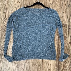 Long sleeved thin Vince shirt